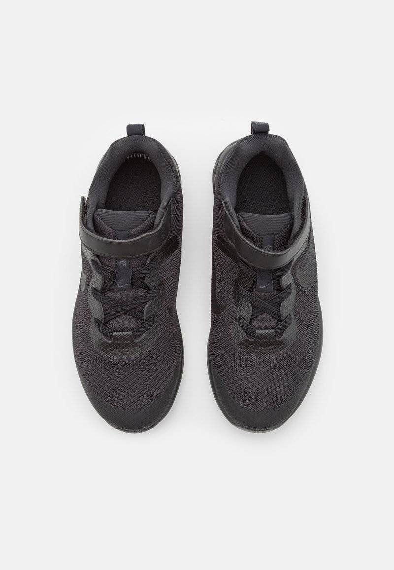Nike Performance Nike Performance NIKE REVOLUTION 6 FLYEASE (PS - Neutral running shoes - black Neueste Mode