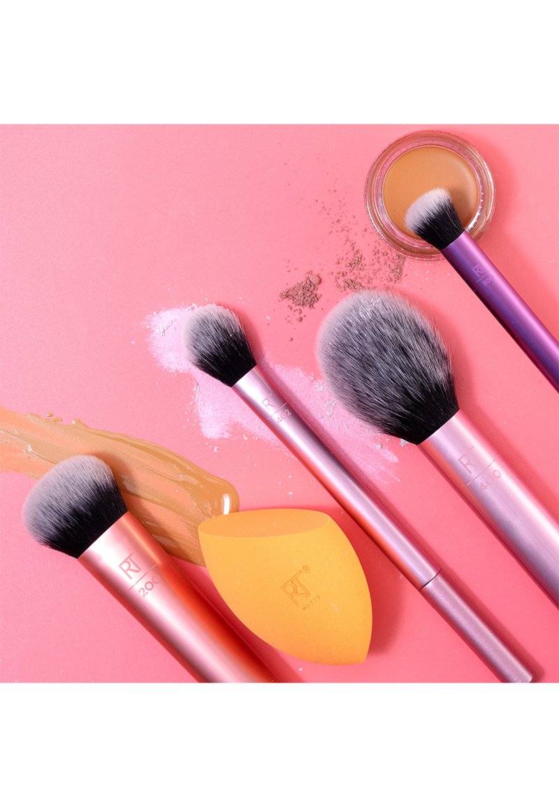 Real Techniques Real Techniques EVERYDAY ESSENTIALS SET - Makeup brush set Riesige Rabatte