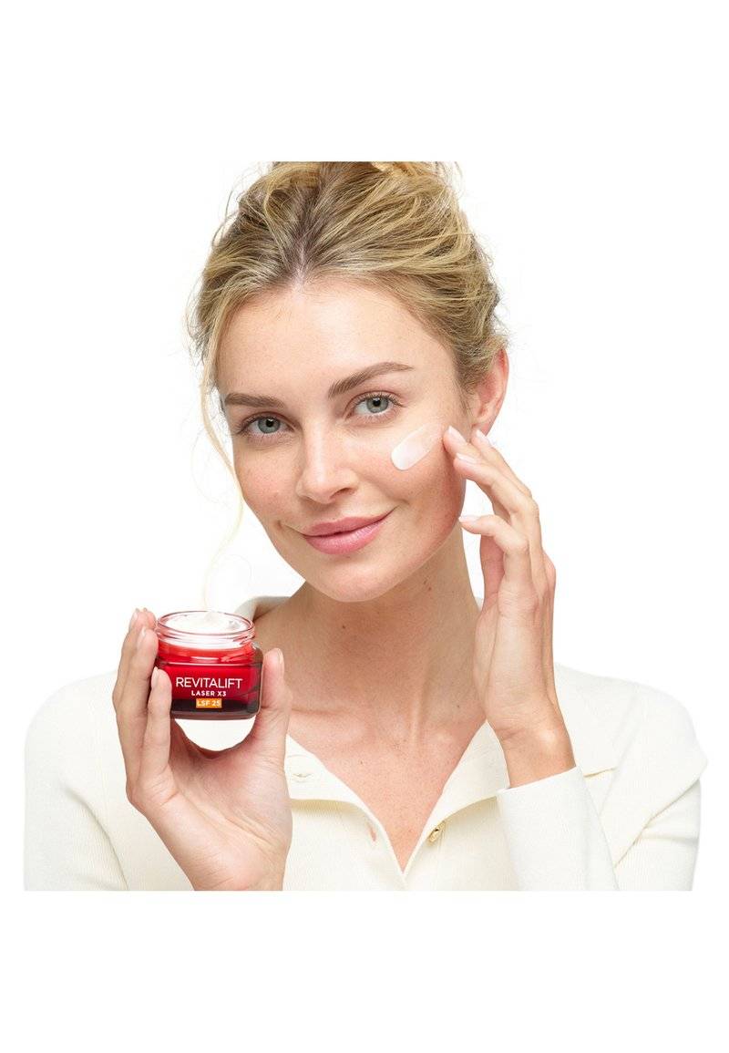 L'Oréal Paris Skin L'Oréal Paris Skin REVITALIFT LASER DAYCREAM LSF25 - Face cream Auslauf