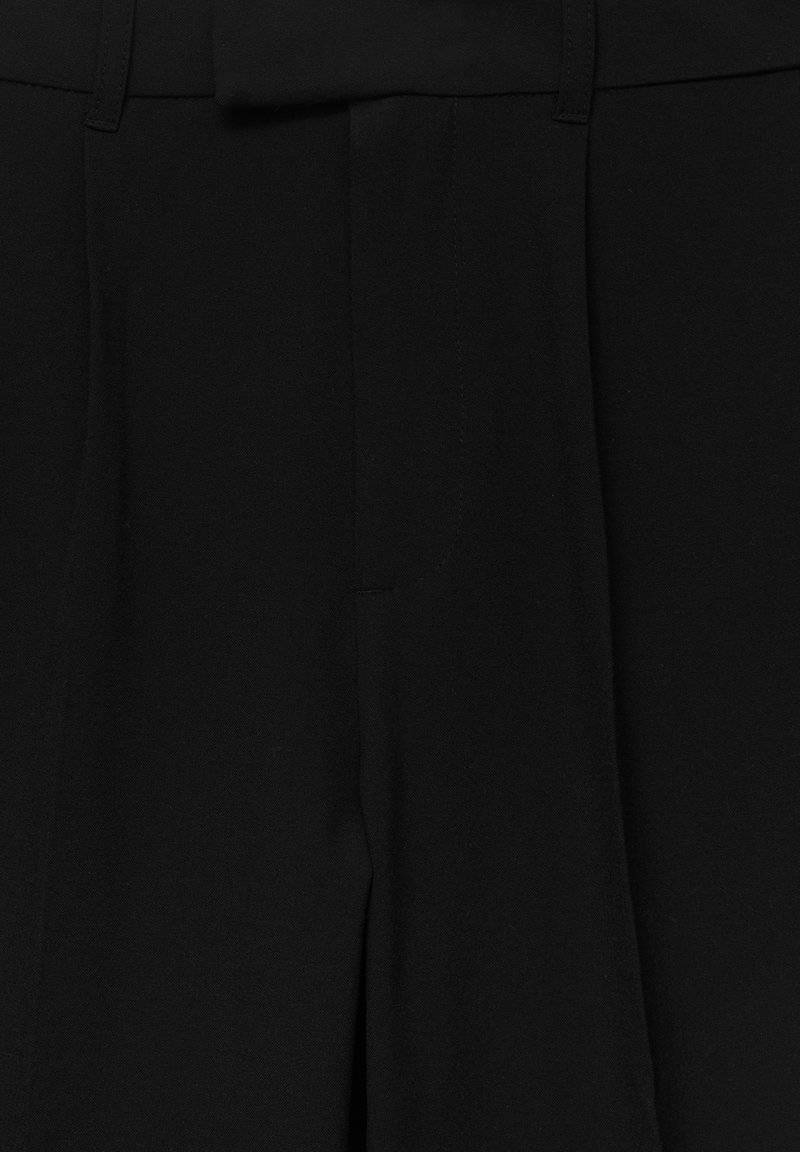 PULL&BEAR PULL&BEAR DARTED SMART - Trousers - black Großer Ausverkauf