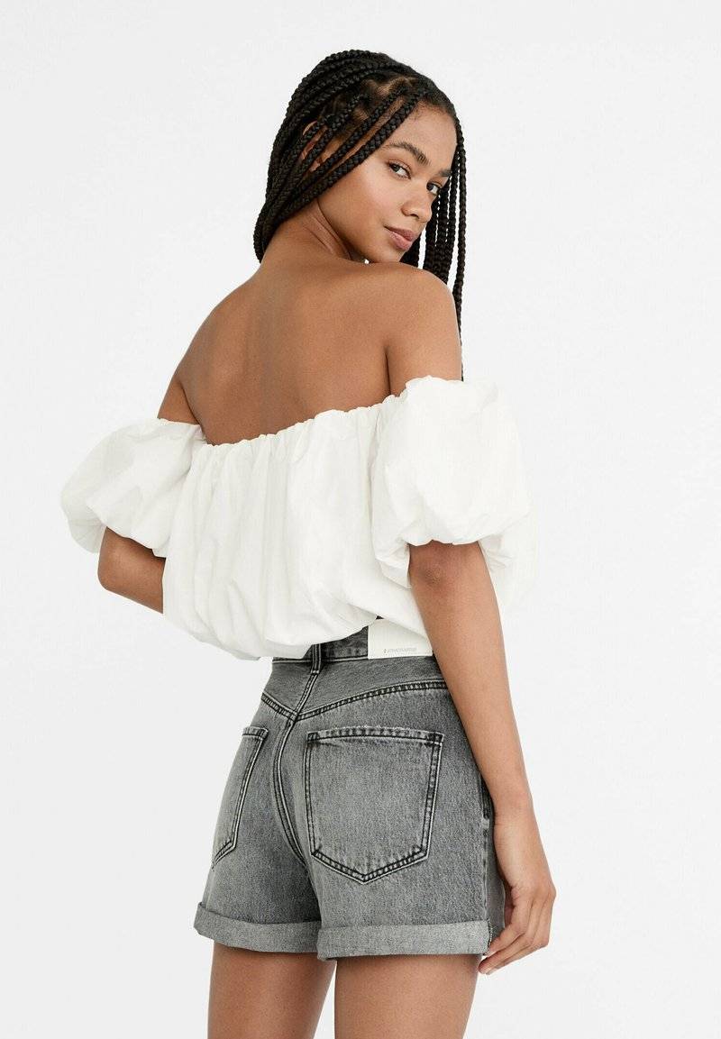 Stradivarius Stradivarius MOM - Denim shorts - grey denim Preisnachlass