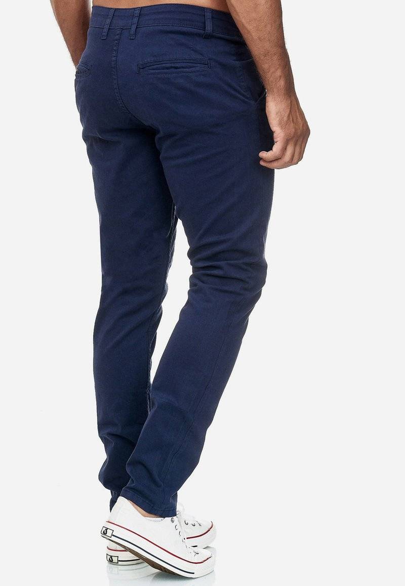 Tazzio Tazzio Chinos - navyblau Weihnachtsangebot