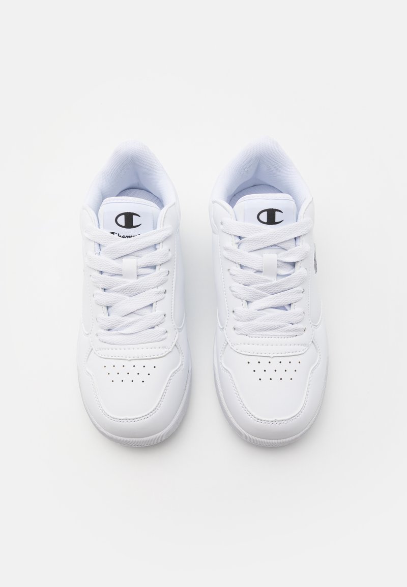 Champion Champion NEW COURT UNISEX - Training shoe - white Letzte 2 Tage