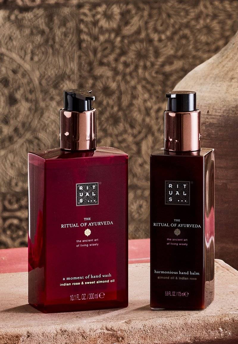 Rituals Rituals HAND WASH THE RITUAL OF AYURVEDA - SWEET & NUTTY - SWEET ALMOND & INDIAN ROSE - Liquid soap Black Friday Preise