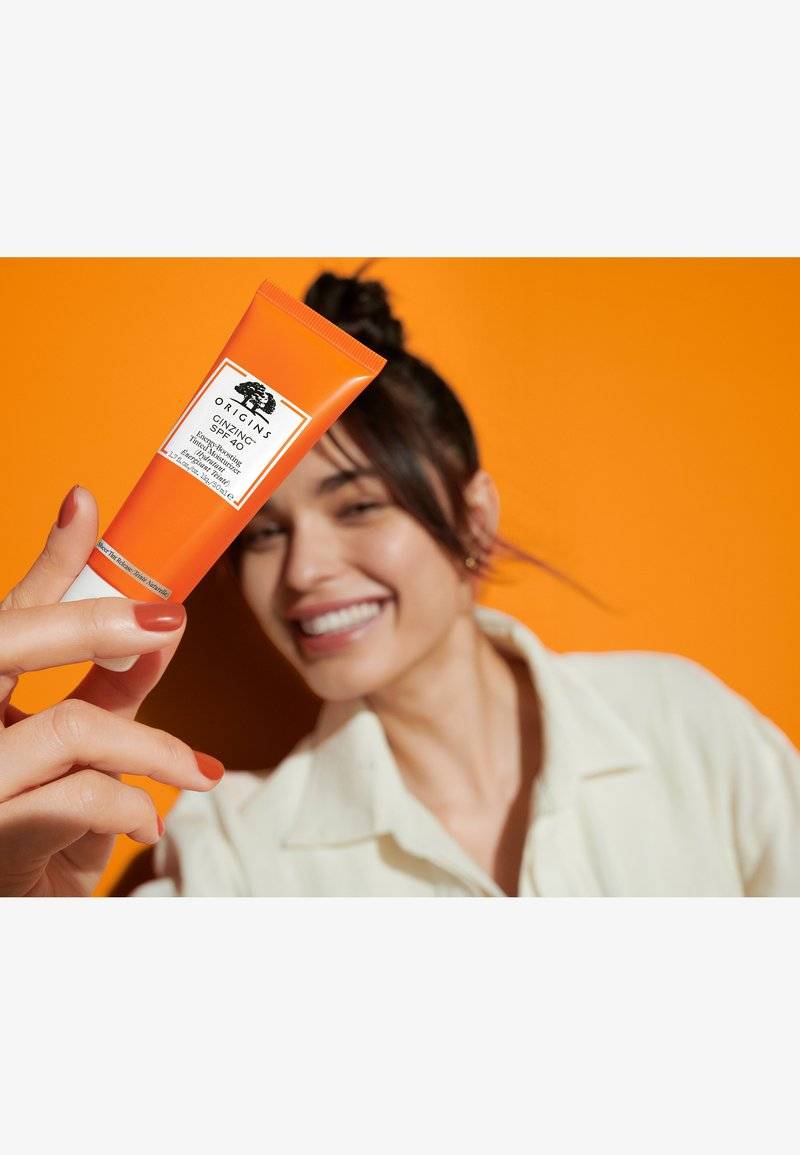Origins Origins GINZING™ TINTED MOISTURIZER SPF40 - Tinted moisturiser zollfrei