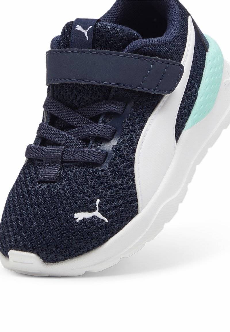 Puma Puma ANZARUN LITE - Neutral running shoes - club navy white mint Top Angebot