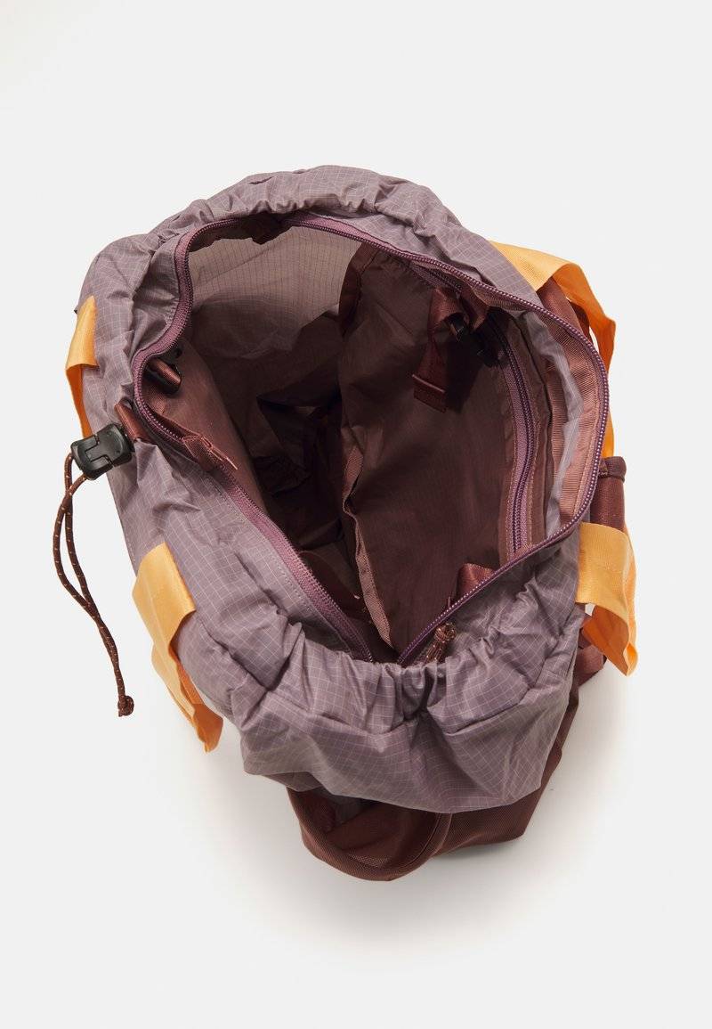Patagonia Patagonia ULTRALIGHT BLACK HOLE TOTE PACK UNISEX - Sports bag - dulse mauve Blitzangebot