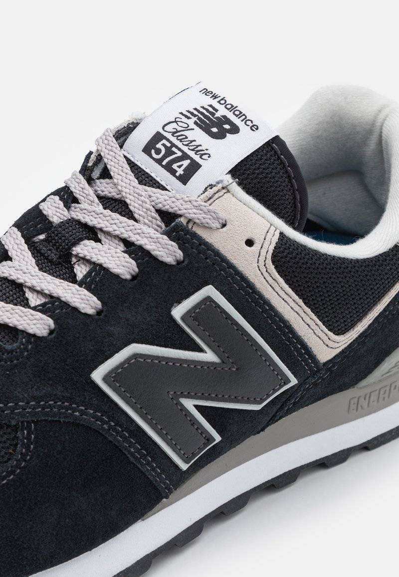 New Balance New Balance 574 UNISEX - Trainers - burgundy JETZT KAUFEN