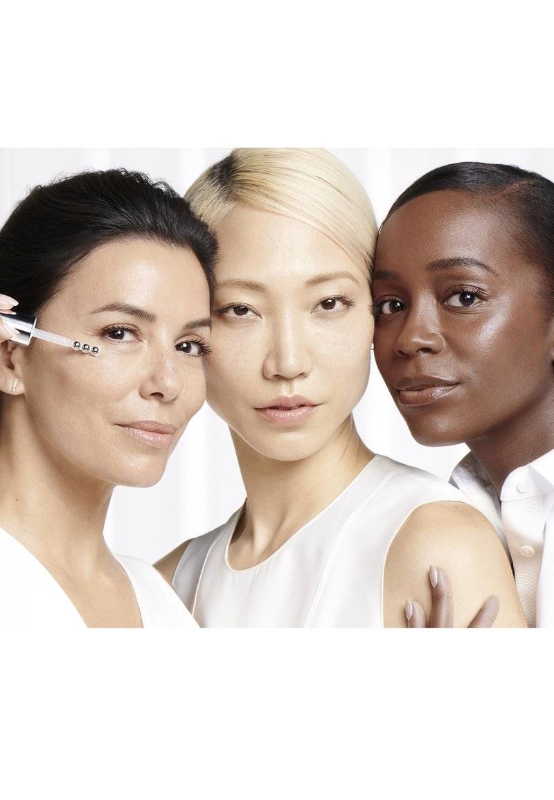 L'Oréal Paris Skin L'Oréal Paris Skin REVITALIFT FILLER AUGENSERUM - Eyecare Blitzverkäufe