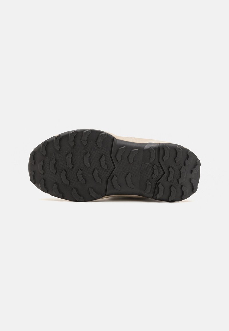 Adidas Terrex Adidas Terrex TERREX AX4R MID HIKING - Hiking shoes Sonderangebot der Fabrik