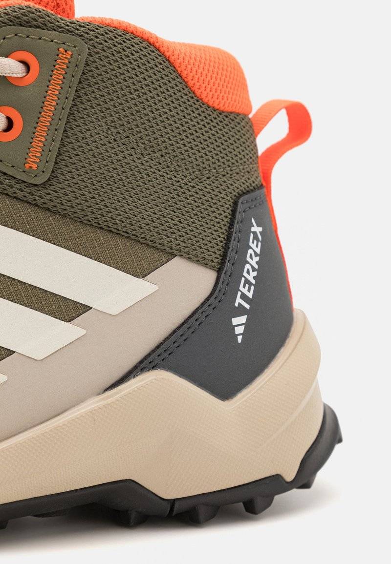 Adidas Terrex Adidas Terrex TERREX AX4R MID HIKING - Hiking shoes Sonderangebot der Fabrik