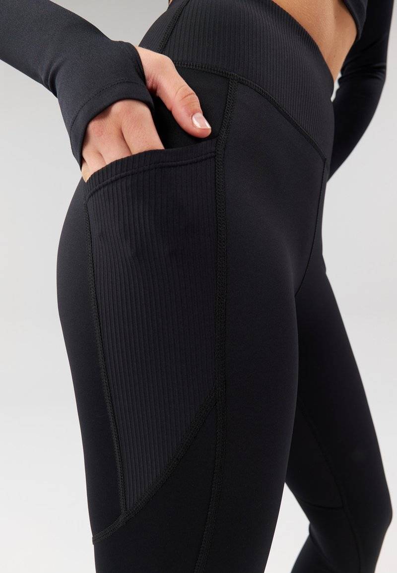 Even&Odd active Even&Odd active Leggings - black Vierteljährliche Förderung