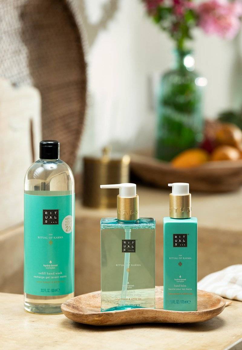 Rituals Rituals HAND WASH THE RITUAL OF KARMA - DELICATELY SWEET - LOTUS & WHITE TEA - Liquid soap Hotsell