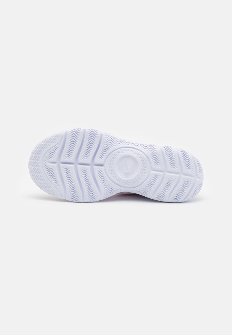 Nike Performance Nike Performance FLEX 3 - Competition running shoes Jubiläumsangebot