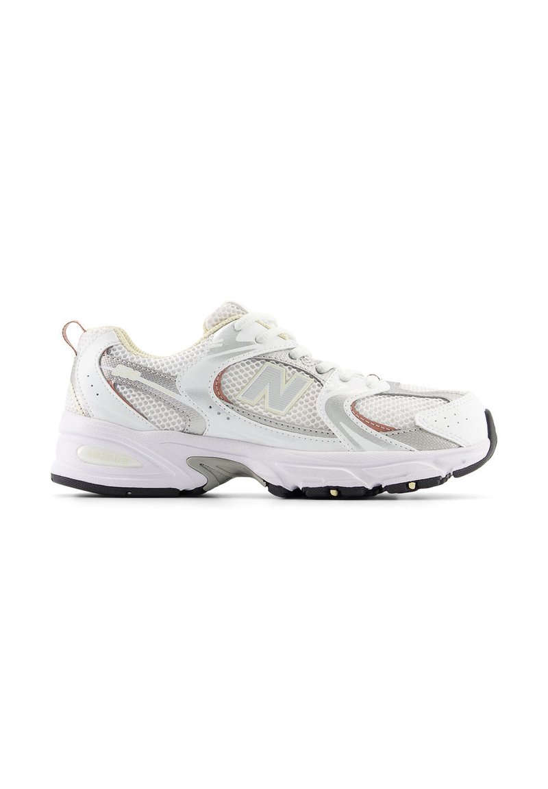 New Balance New Balance 530 - Stability running shoes - white Online Outlet