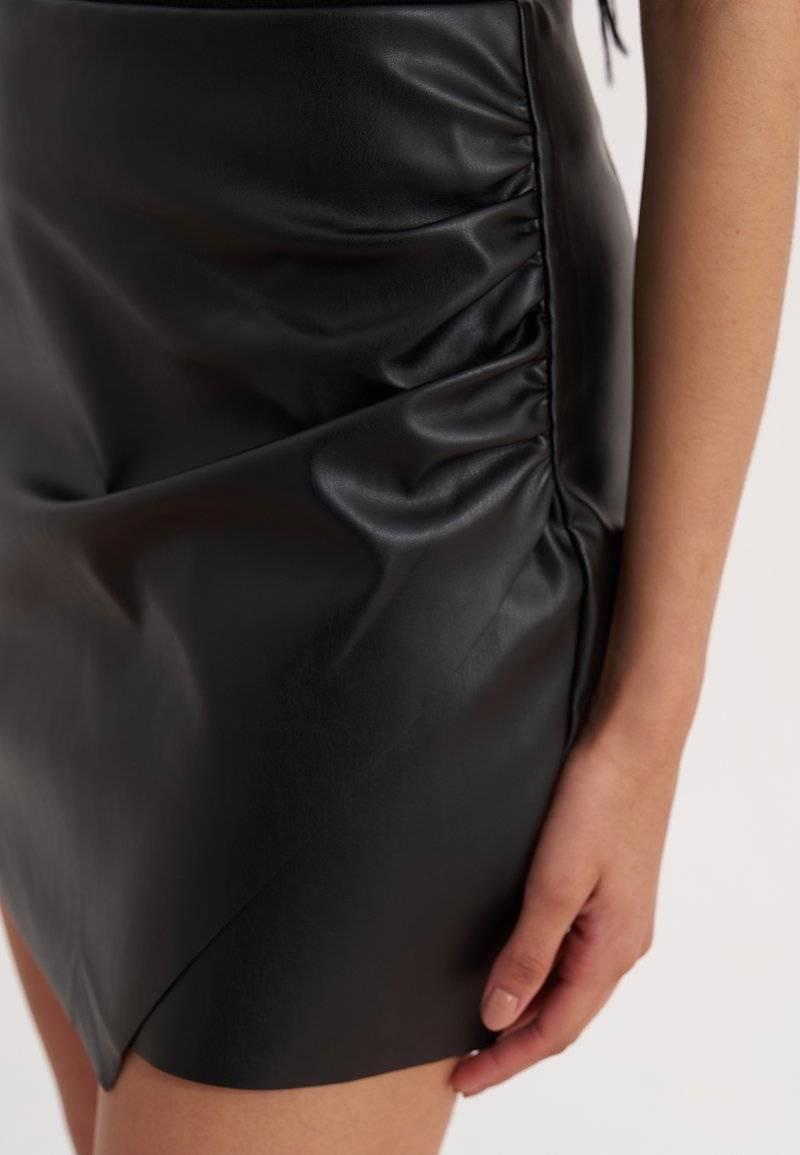 Even&Odd Even&Odd Mini skirt - black Bis zu 60% Rabatt