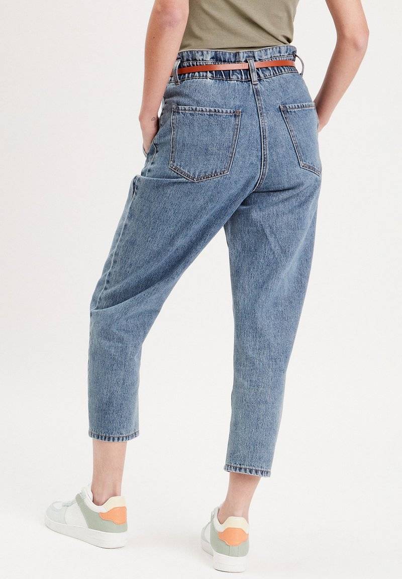 Cache Cache Cache Cache SLOUCHY-MIT GÜRTEL - Jeans Tapered Fit - denim stone Bis zu 55% Rabatt