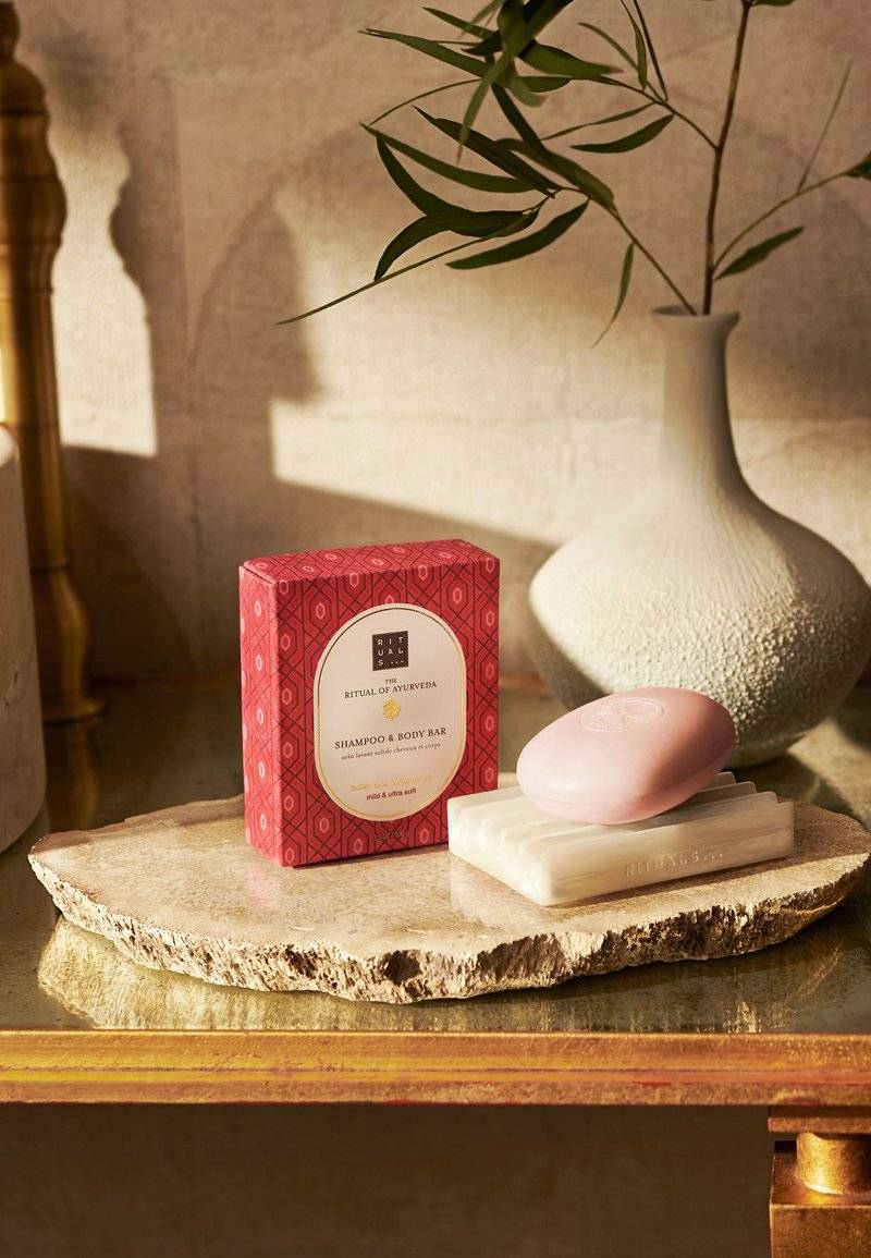 Rituals Rituals THE RITUAL OF AYURVEDA SHAMPOO & BODY BAR - Soap bar - 0 Speichern exportieren