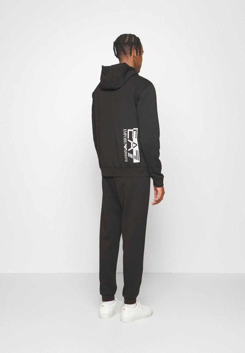 EA7 Emporio Armani EA7 Emporio Armani TRACKSUIT - Tracksuit - nero Online Shopping