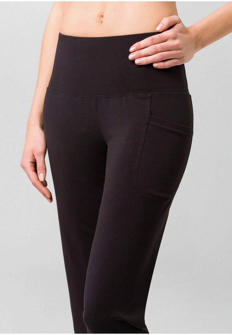 LASCANA Active LASCANA Active 3/4 sports trousers - schwarz Saisonschlussverkauf
