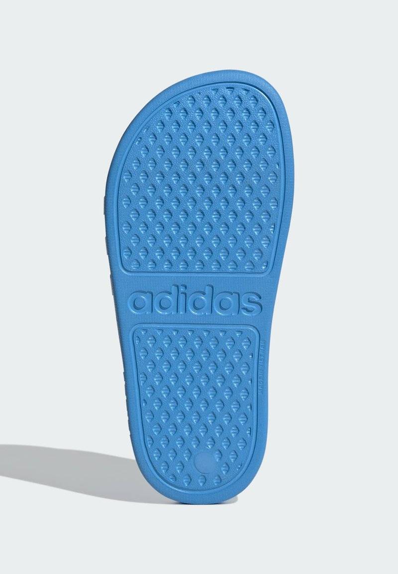adidas Performance adidas Performance ADILETTE AQUA - Pool slides - blue burst cloud white blue burst Weihnachtsangebot