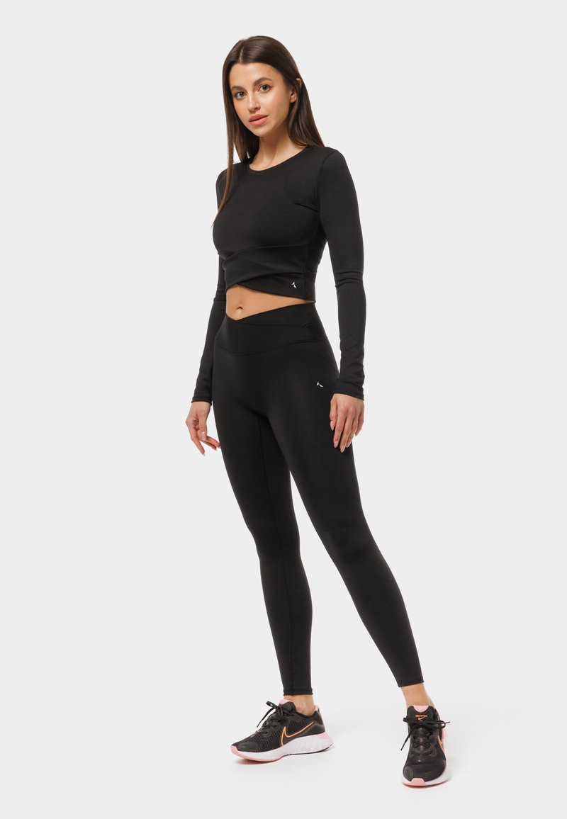 carpatree carpatree CROSSOVER HIGHWAIST - Leggings - black Osterangebot
