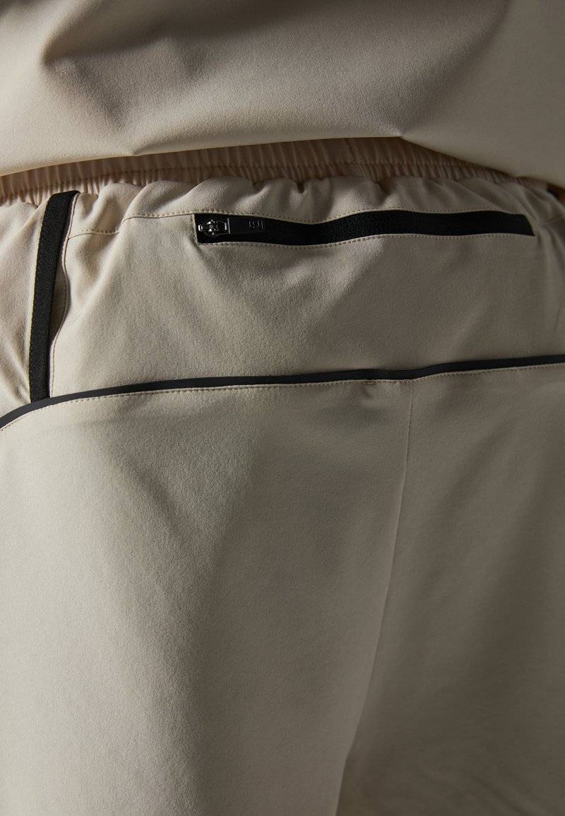 Pier One Sport Pier One Sport Sports shorts - beige Großer Ausverkauf