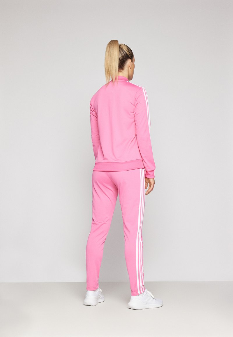 adidas Sportswear adidas Sportswear ESSENTIALS 3-STRIPES - Tracksuit Begrenztes Angebot