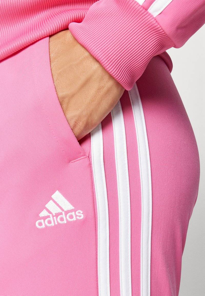 adidas Sportswear adidas Sportswear ESSENTIALS 3-STRIPES - Tracksuit Begrenztes Angebot