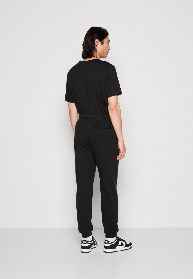 Nike Sportswear Nike Sportswear CLUB CF BB - Tracksuit bottoms - black Saisonale Angebote