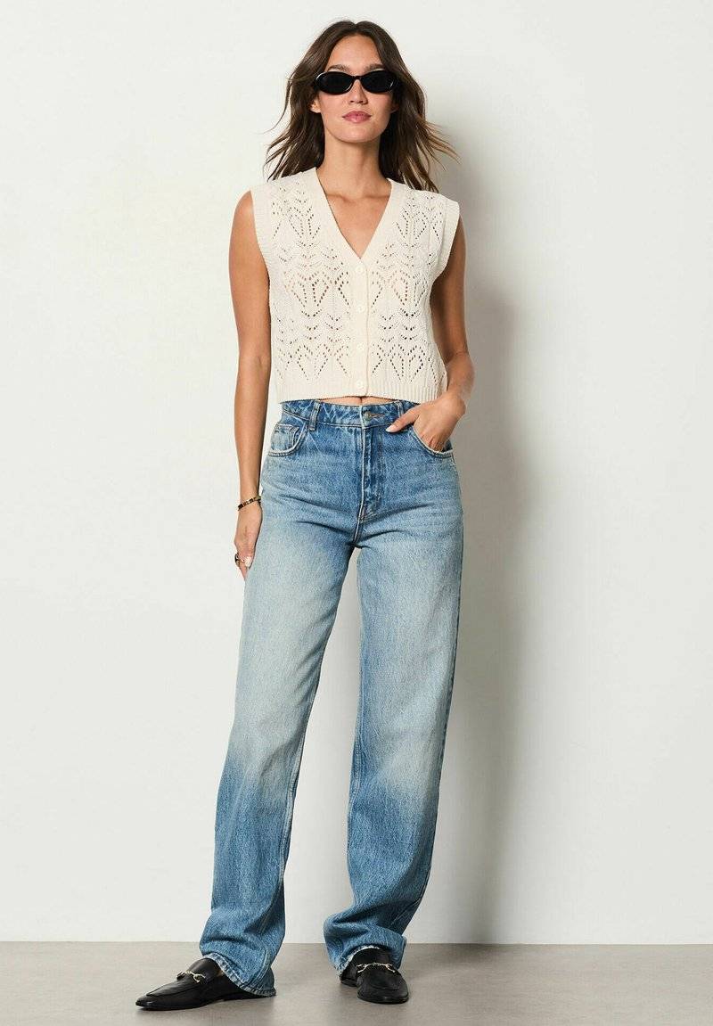 Etam Etam FOLIO - Waistcoat - ecru Begrenzte Freigabe