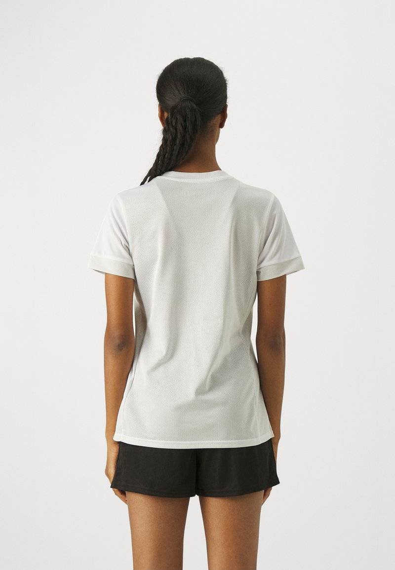 Puma Puma TEAMGOAL MATCHDAY - Sports T-shirt Letzte 3 Tage