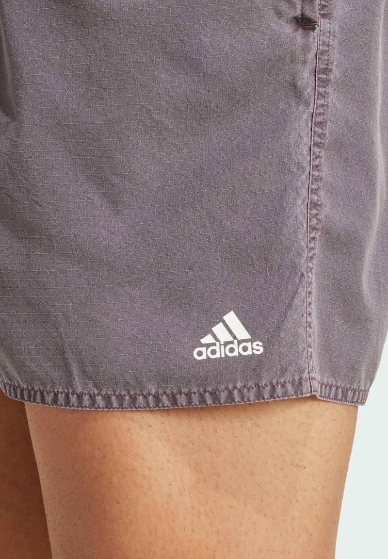 adidas Sportswear adidas Sportswear WASHED OUT CIX - Swimming shorts - charcoal white Letzter Tag