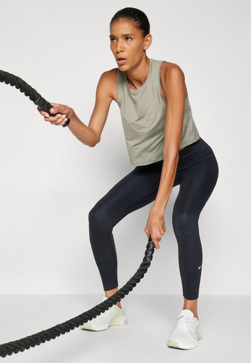Nike Performance Nike Performance ONE CLASSIC TANK - Top Bis zu 65% Rabatt
