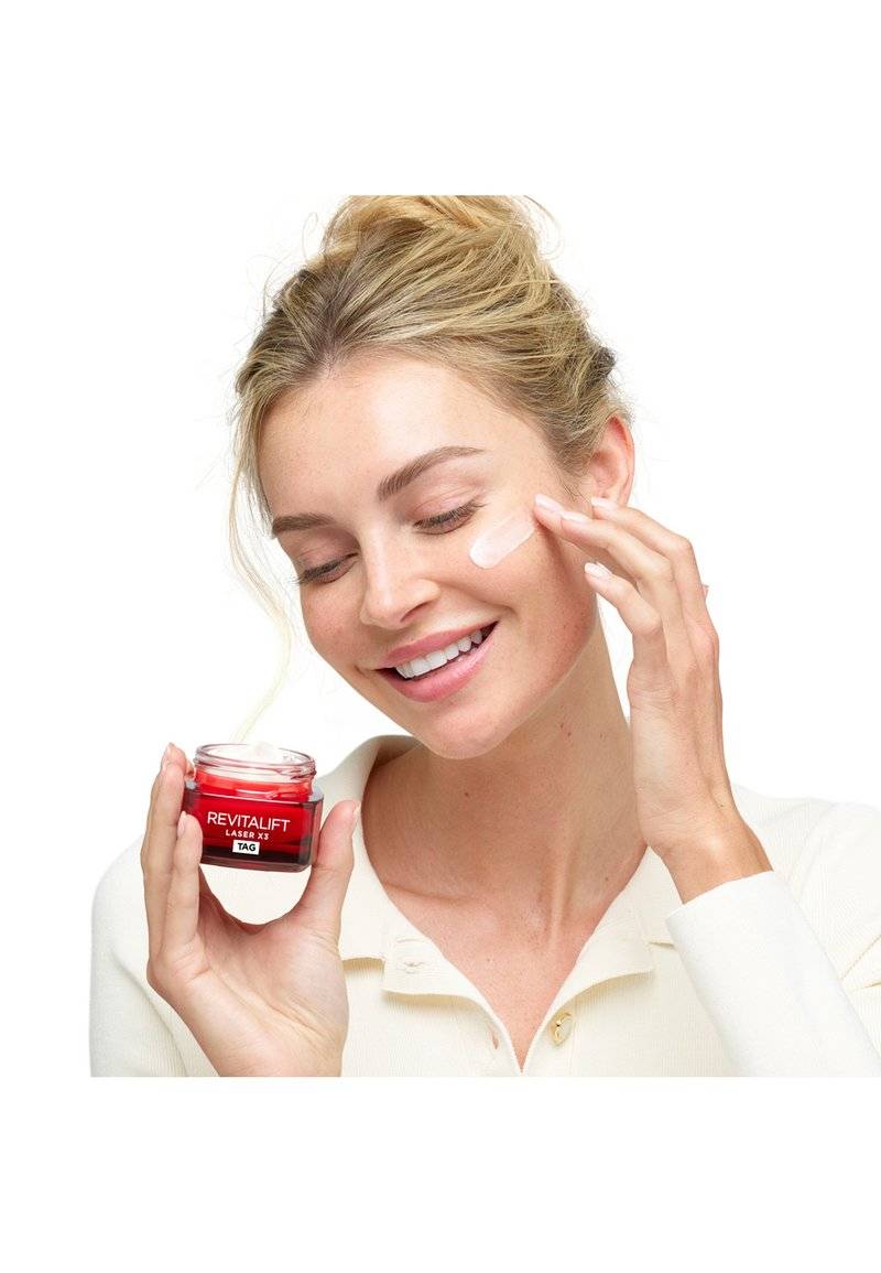 L'Oréal Paris Skin L'Oréal Paris Skin REVITALIFT LASER DAYCREAM - Face cream Rabatt
