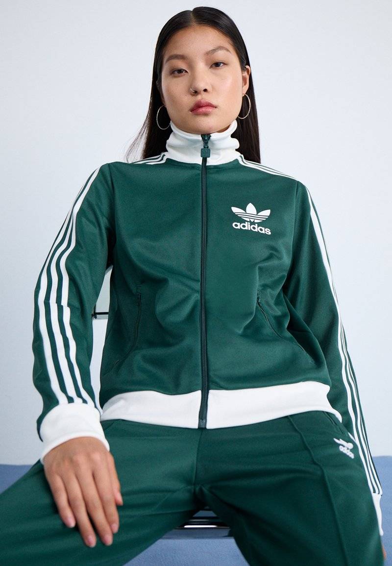 adidas Originals adidas Originals BECKENBAUER TRACK - Training jacket - mineral green Begrenztes Angebot