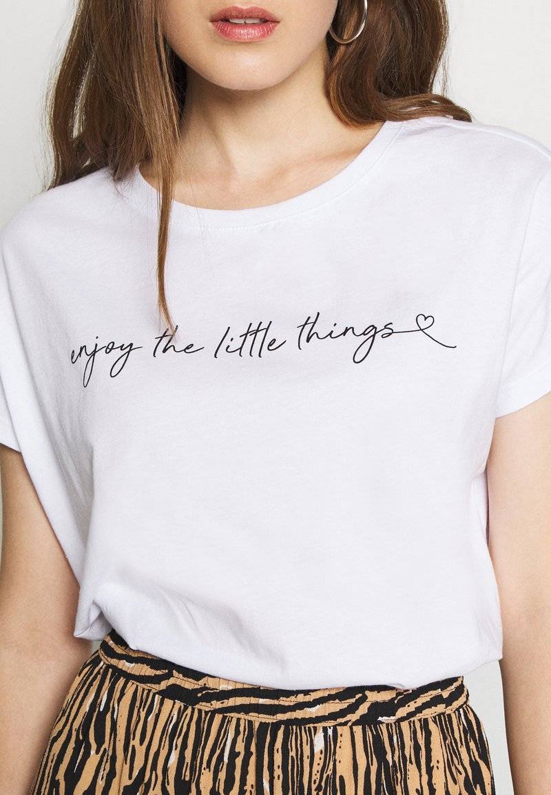 Even&Odd Even&Odd MANDALA ENJOY THE LITTLE THINGS TEE - Print T-shirt - white Valentinstagsangebot