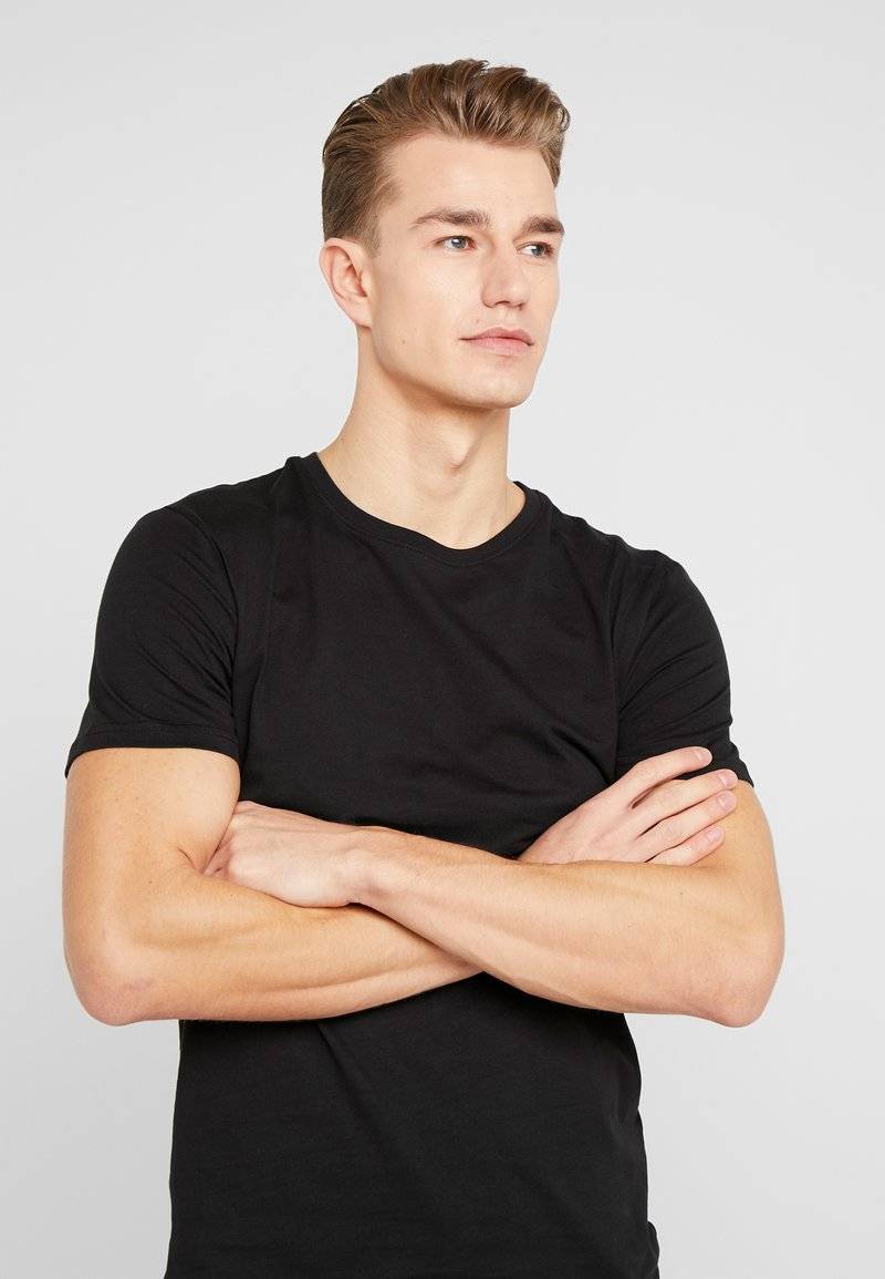 Pier One Pier One 5 PACK - Basic T-shirt - black Zeitlich begrenztes Angebot