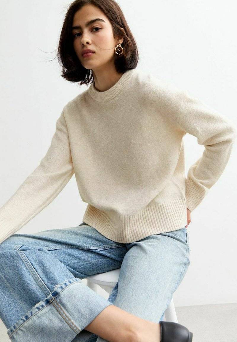 New Look New Look CREW NECK - Jumper - off white Kauf eins, bekomm eins gratis