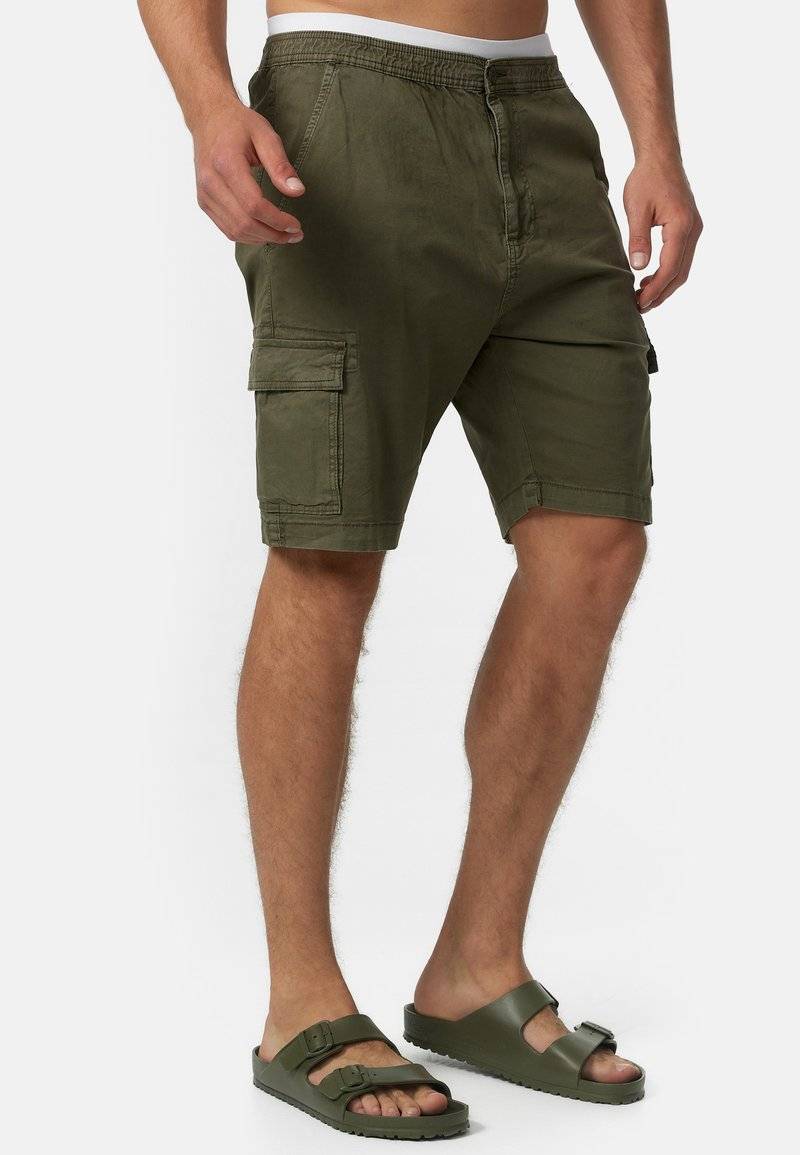 INDICODE JEANS INDICODE JEANS KINNAIRD - Shorts - army Muttertagsangebot