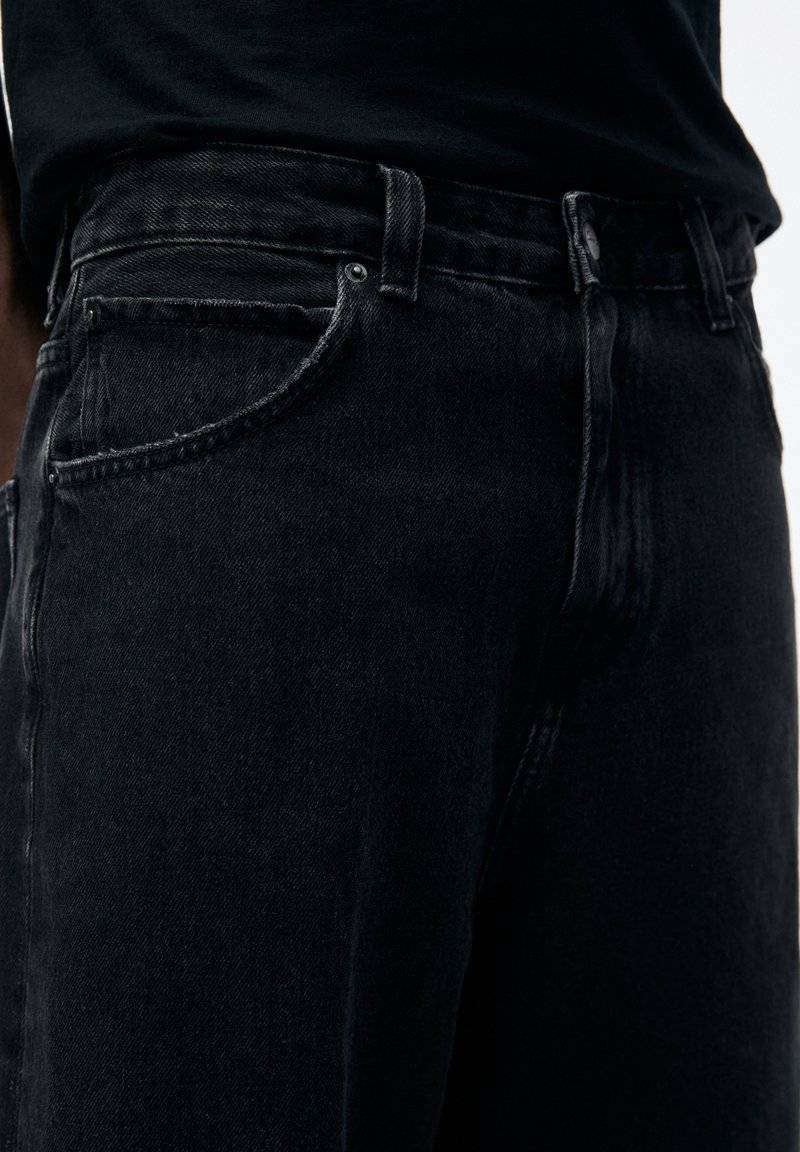 PULL&BEAR PULL&BEAR LOOSE-BAGGY - Relaxed fit jeans - black Top Angebot
