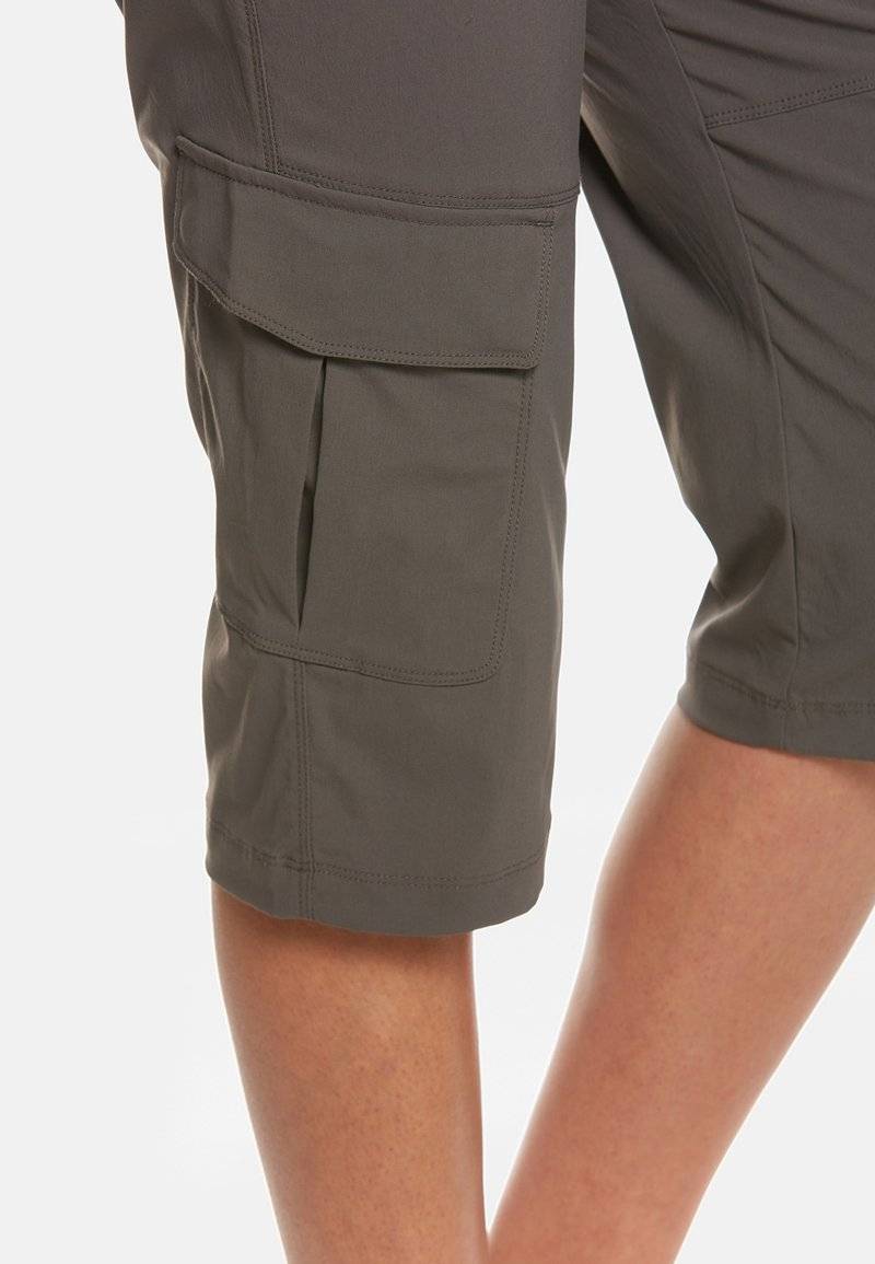 Jeff Green Jeff Green MARLA - Outdoor shorts - grey Begrenzte Freigabe