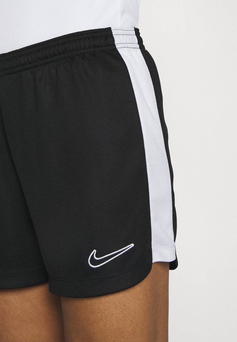 Nike Performance Nike Performance SHORT BRANDED - Sports shorts Letzte 3 Tage