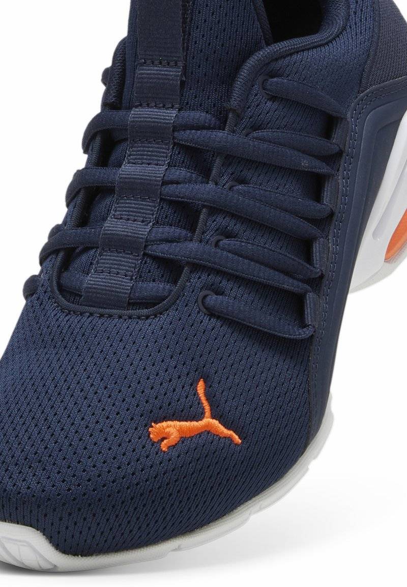 Puma Puma AXELION - Training shoe - club navy flame flicker white Zeitbegrenzte Promotion