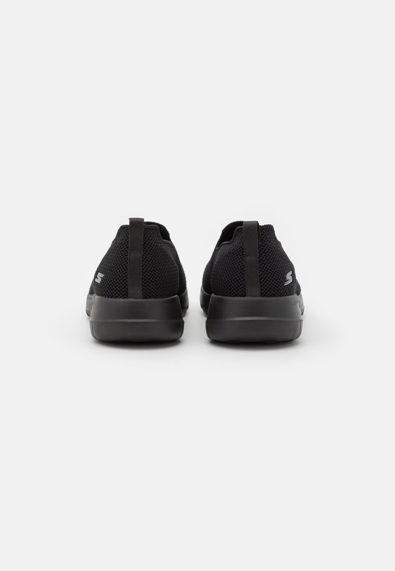 Skechers Performance Skechers Performance GO WALK SLIP ON - Walking trainers - black Bis zu 65% Rabatt