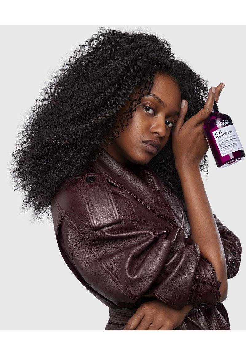 L'OREAL PROFESSIONNEL L'OREAL PROFESSIONNEL CURL EXPRESSION ANTI-BUILDUP CLEANSING JELLY FOR WAVY, CURLY AND COILY HAIR - Shampoo Online Shopping