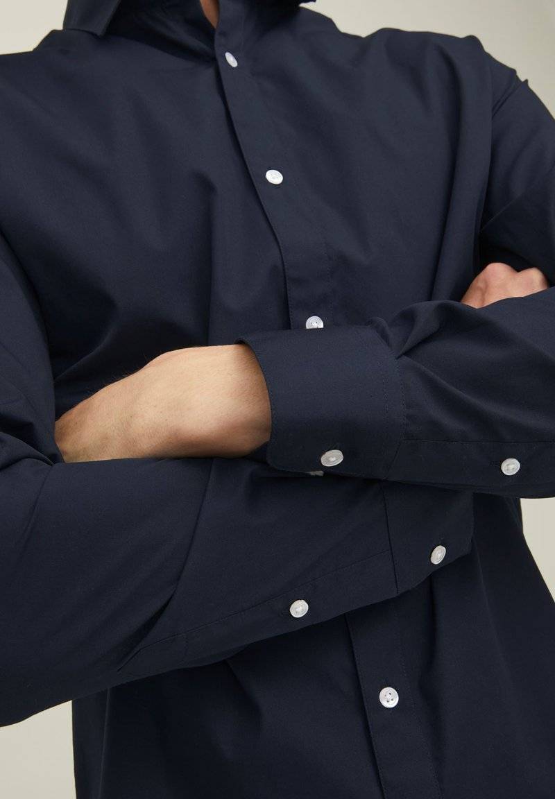 Jack & Jones Jack & Jones JJJOE SHIRT PLAIN - Formal shirt - navy blazer Muttertagsangebot