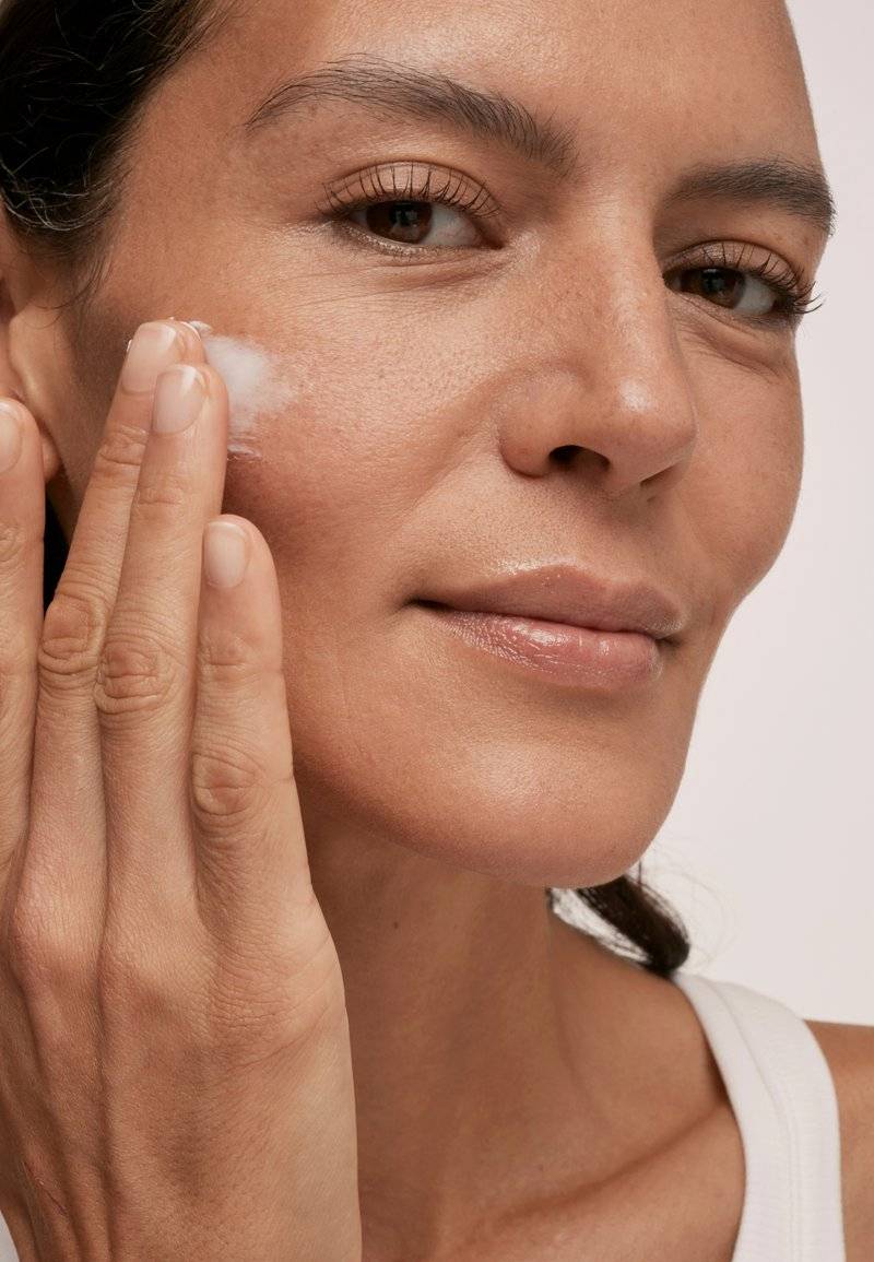 The INKEY List The INKEY List BIO-ACTIVE CERAMIDE REPAIRING AND PLUMPING MOISTURIZER - Moisturiser Schlussverkauf