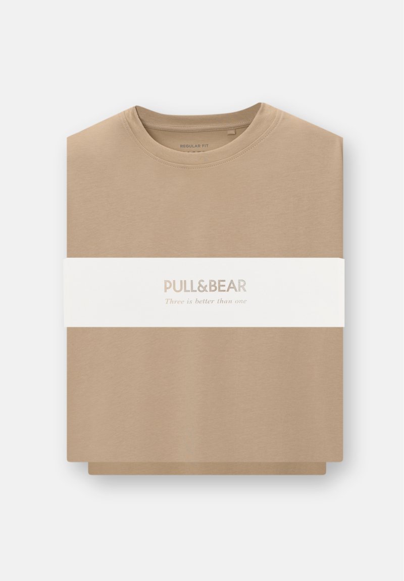 PULL&BEAR PULL&BEAR SET BERMUDA SHORTS AND T-SHIRT - Tracksuit bottoms - sand Vierteljährliche Förderung