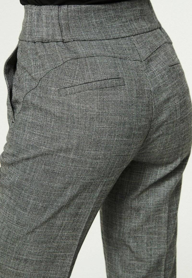 Next Next SHAPEWEAR PETITE - Trousers - grey Super Rabatt